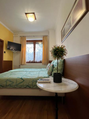 Tang house 唐舍 Budapest